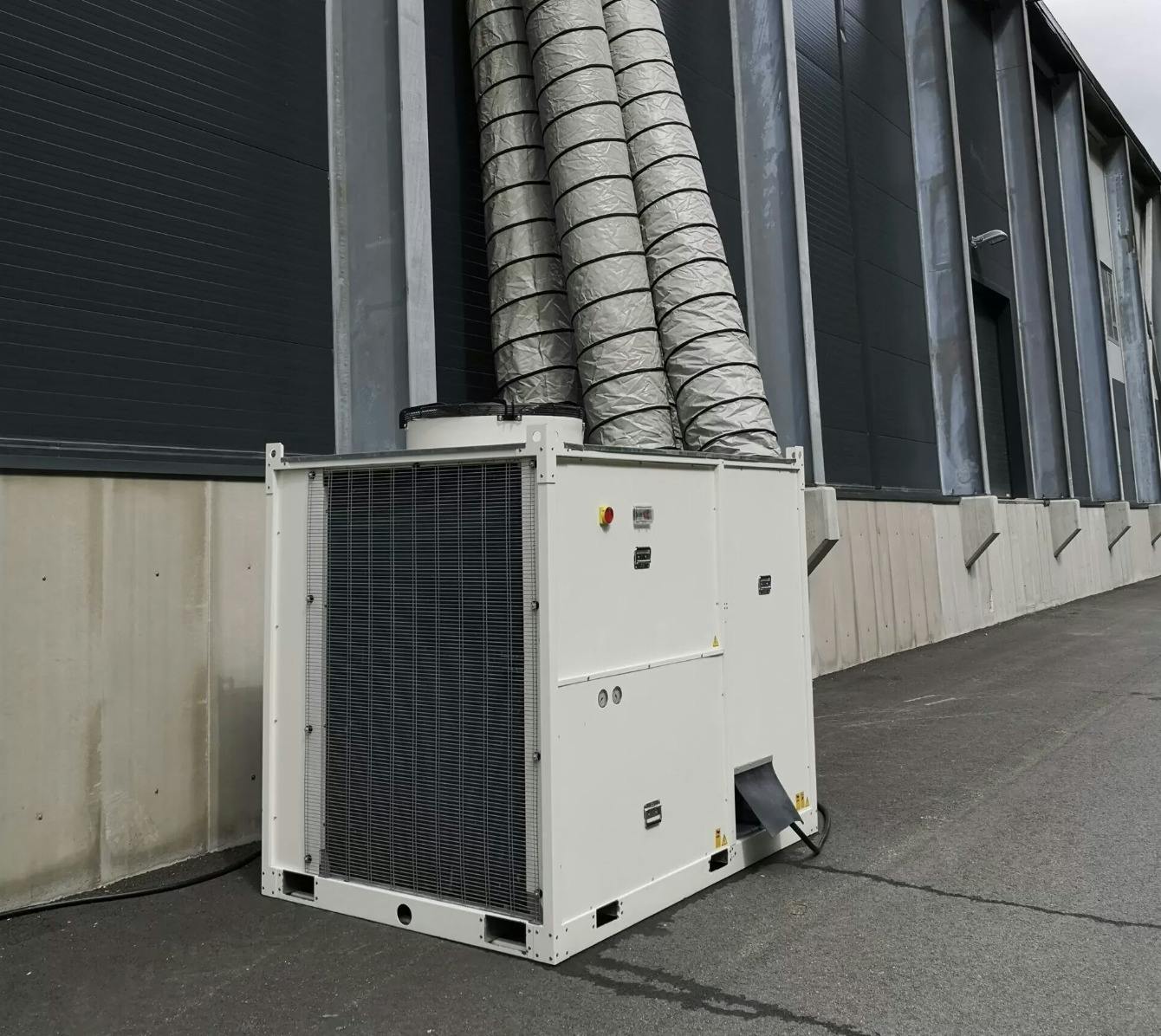 Bilde av ventilasjonsanlegg som er montert hos kunde. 